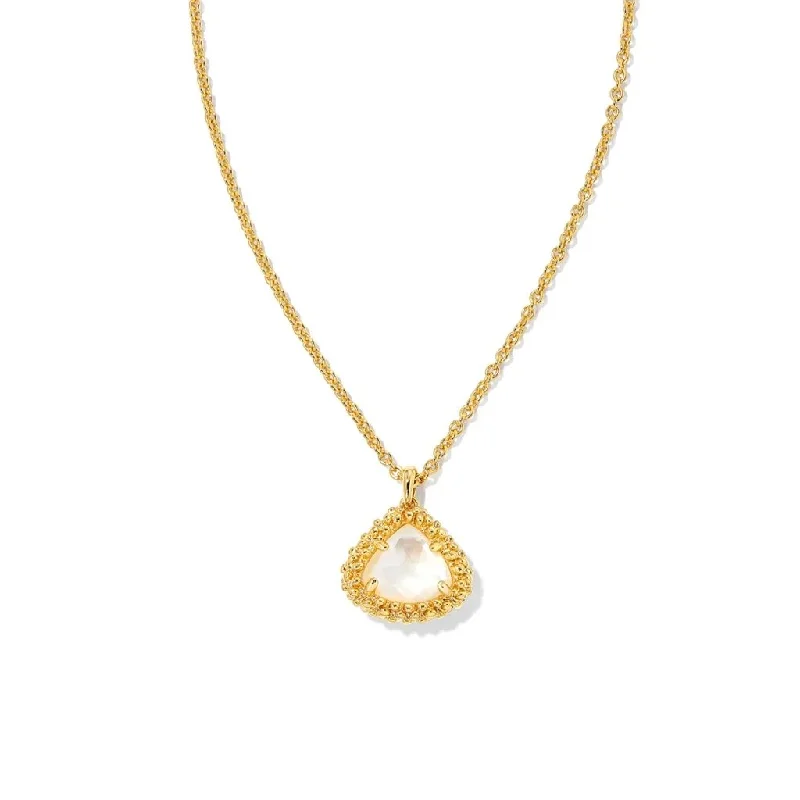 Women's unique necklaces-Kendra Scott : Framed Kendall Gold Short Pendant Necklace in Ivory Mother-of-Pearl