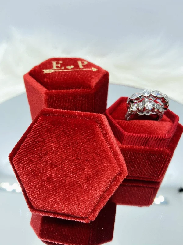 Women's alloy rings-Red Single Slot Hexagon Velvet Ring Box