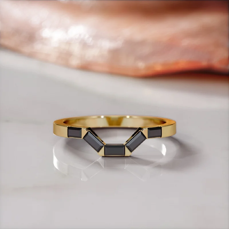 Women's pet memorial rings-Black Widow Geometric Wedding Ring with Baguette Cut Natural Black Diamonds