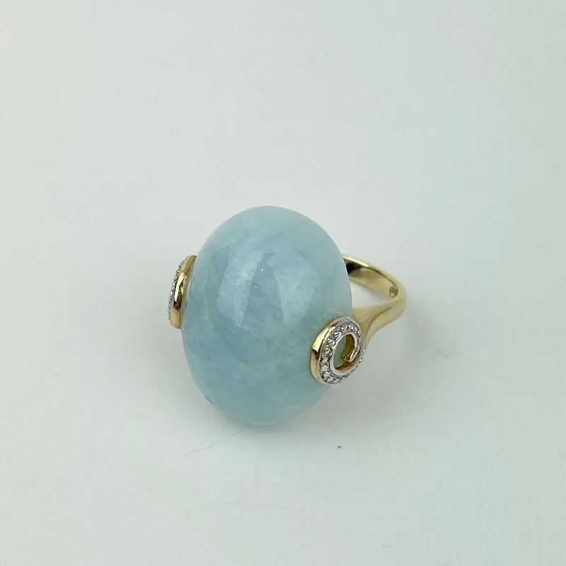 Women's gold rings-Estate Collection Ring - Aquamarine Stone Set in 14K Yellow Gold