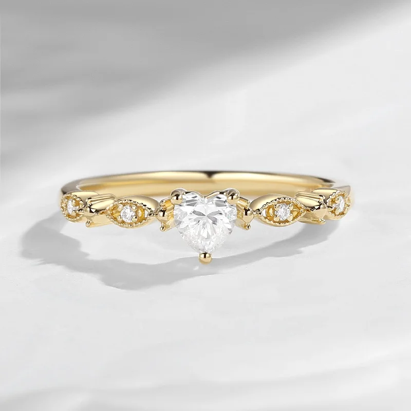 Minimalist women's rings-Dainty Heart Shaped Moissanite Classic Promise Ring