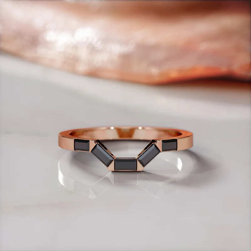 Women's Valentine's Day rings-Black Widow Geometric Wedding Ring with Baguette Cut Natural Black Diamonds