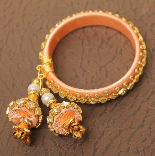 Minimalist women's bangles-Designer Kundan Silk thread Adjustable Bracelet With Latkan Peach